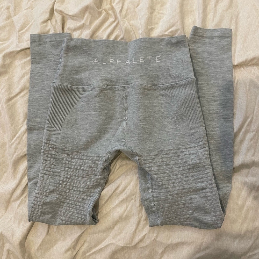Alphalete leggings